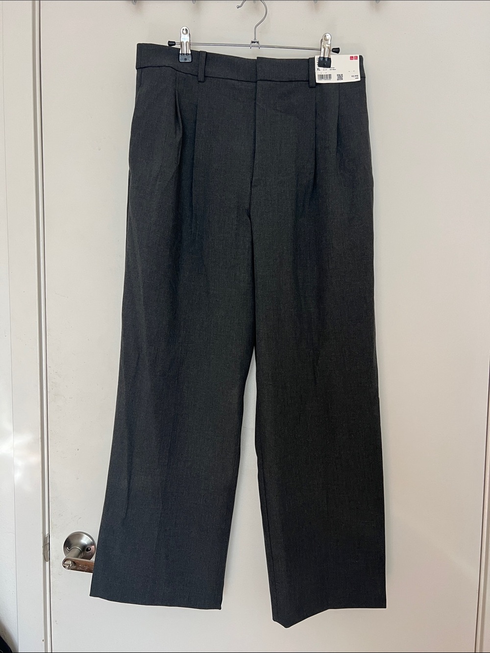 NWT Uniqlo Women's Wide-Leg Trousers — Dark Charcoal